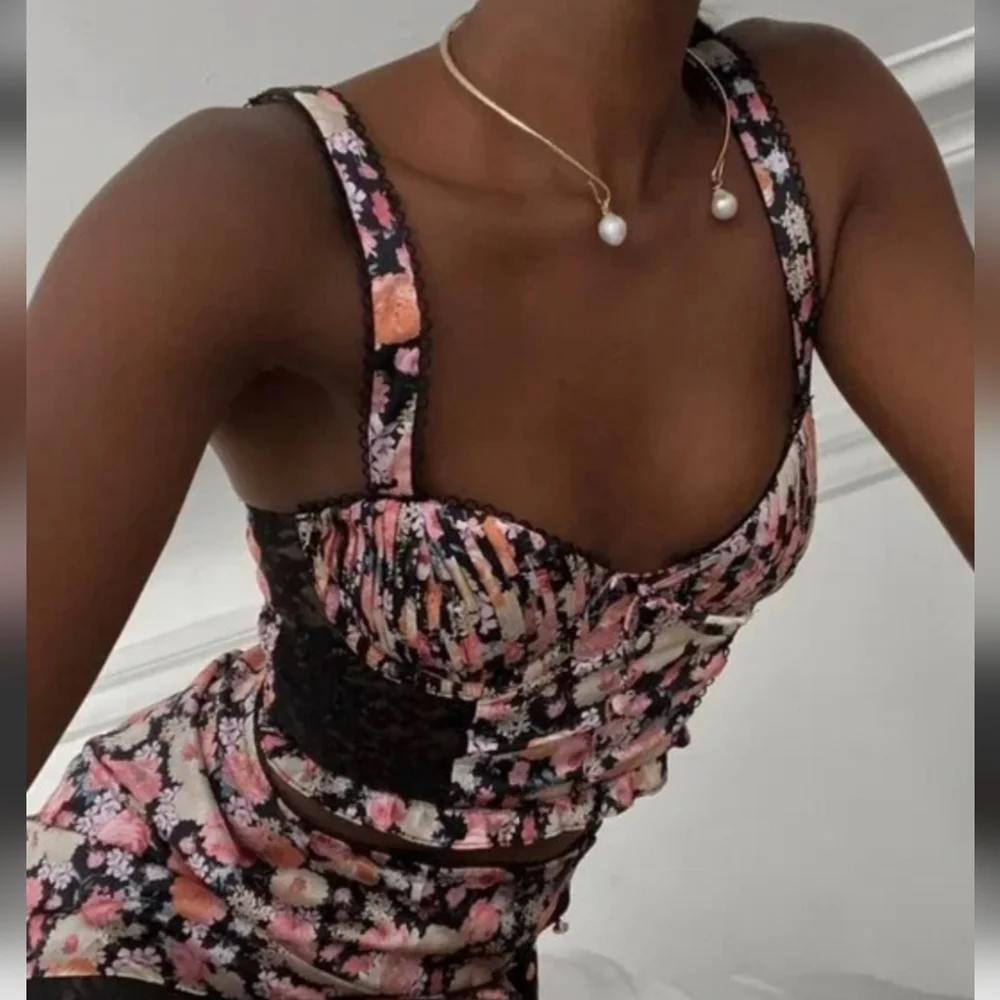 🍋For LOVE & LEMONS Crop Top and Skirt Set-2pc - Picture 2 of 16